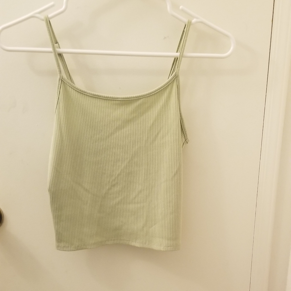 American Eagle light green ribbed cropped tank top. Size small